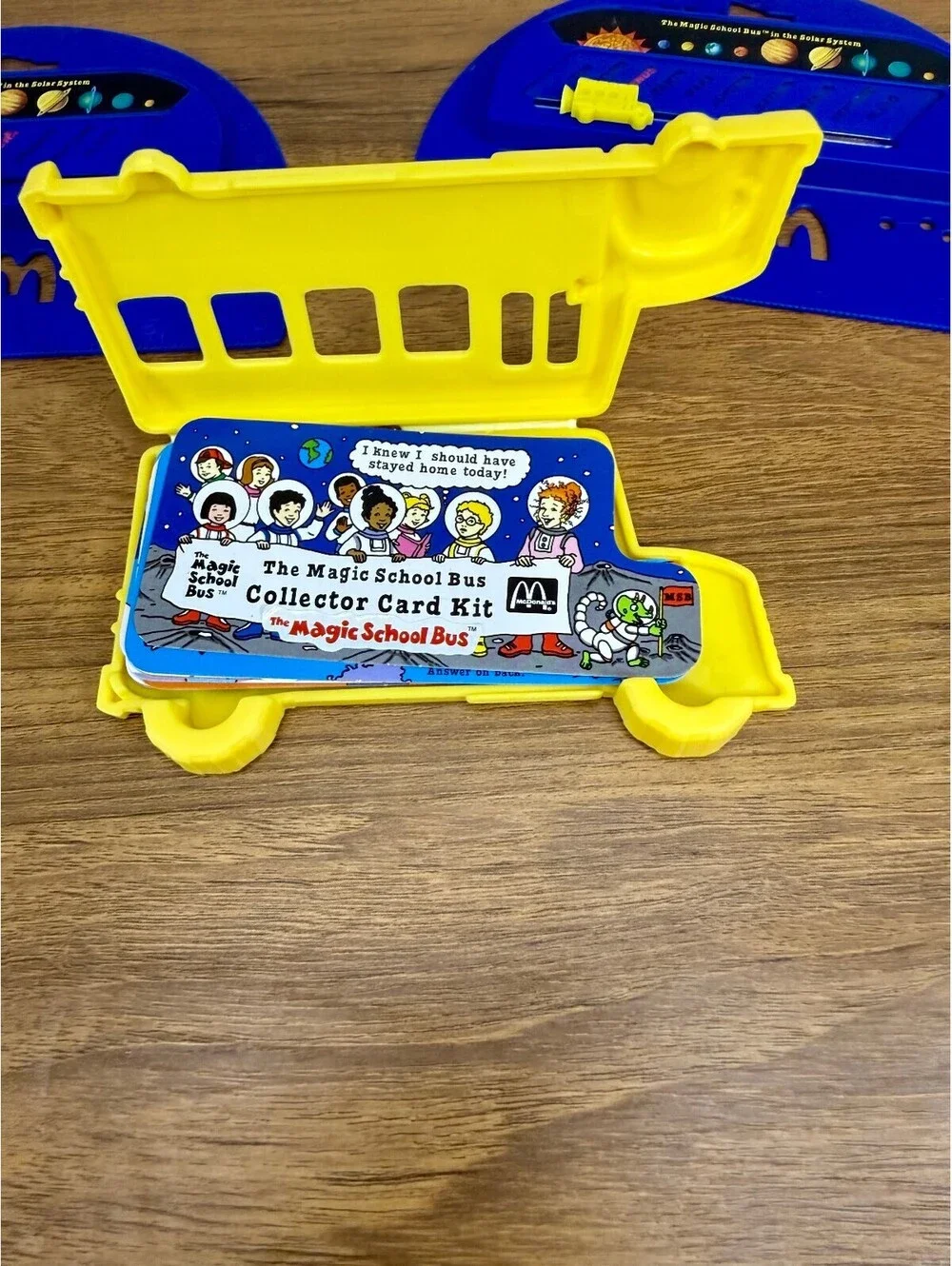 Vintage 1994 McDonald's Magic School Bus Happy Meal Toys Collector Cards Rulers